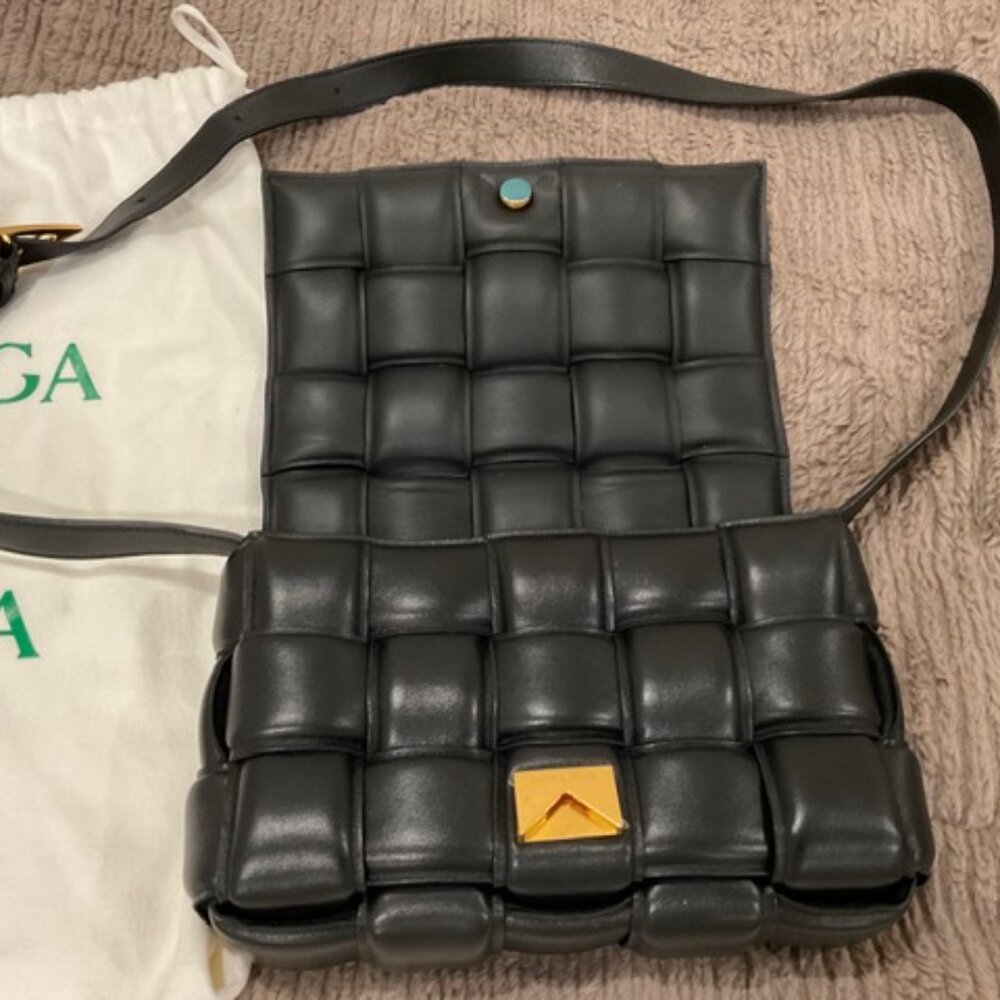 Botegga Veneta PADDED CASSETTE in excellent condition - Picture 8 of 9